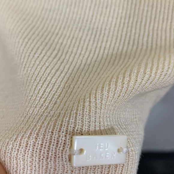 Ted Baker London 100% Silk Ruff Front Bow Back Cream Cardigan Sweater size S - Picture 4 of 15